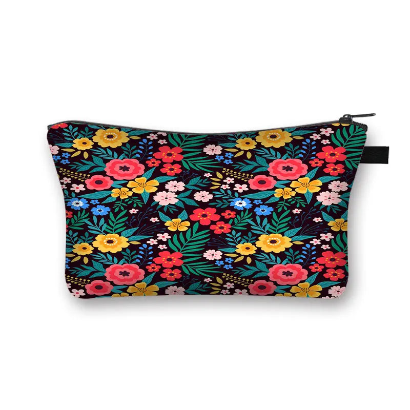Bohemian Print Cosmetic Bag – African Woman Design, Fashionable Travel & Toiletry Case, Perfect Gift for Lipstick & Essentials.