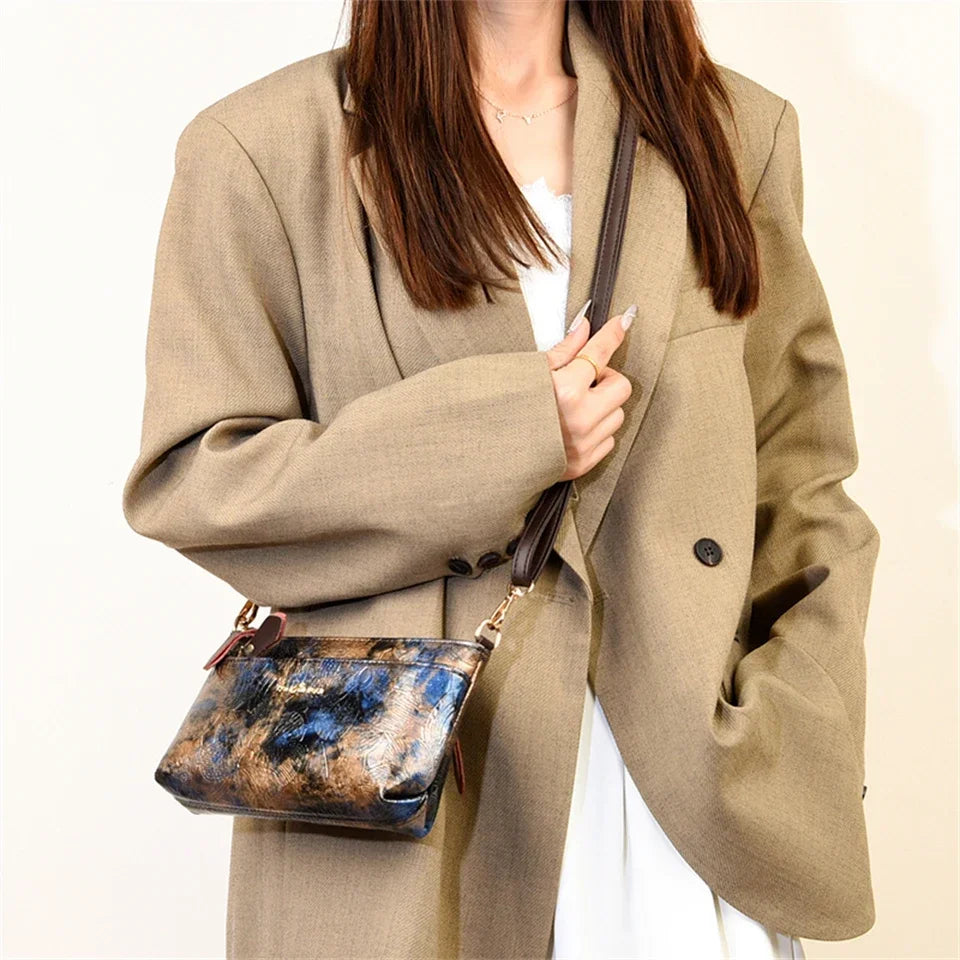Vintage Embossed Leather Crossbody Bag – Stylish & Multi-Functional