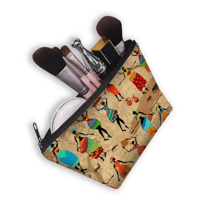 Stylish African Woman Print Cosmetic Bag – Portable Makeup Case for Travel, Lipstick & Essentials Storage.